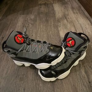 Air Jordan 6 rings light graphite gray sneaker size 6y